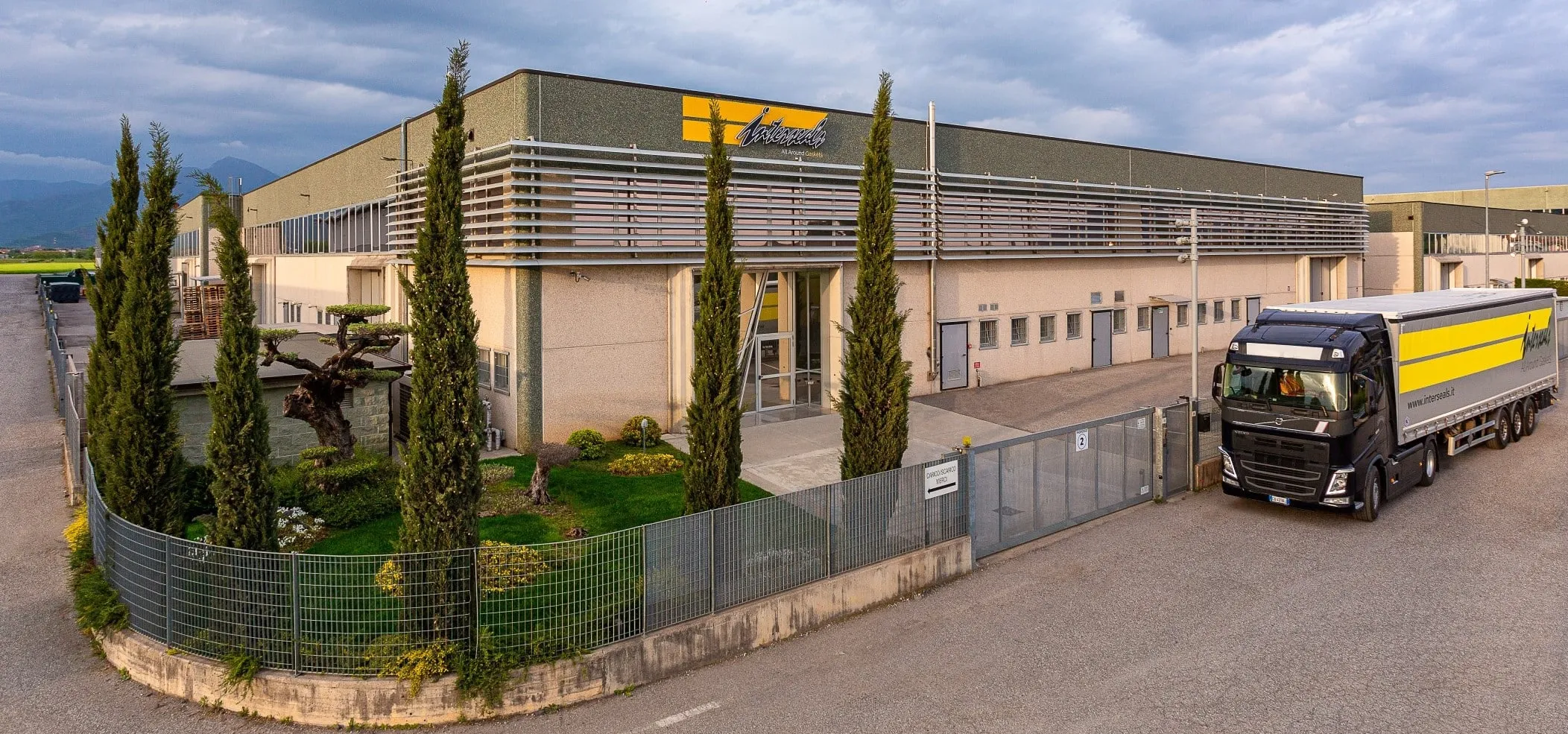 Trasformazione digitale della Produzione in Interseals
